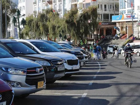 Lâm Đồng: Đấu giá 8 điểm giữ xe thu về 27,7 tỷ đồng