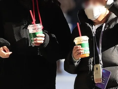 "Cà phê kệ thời tiết" - Vì sao người Hàn lại tự tin duy trì thói quen "Ah-Ah" ngược đời này trong cái lạnh -17 độ?