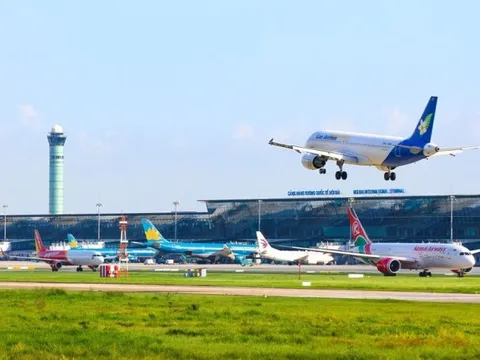 Ngành hàng không Việt năm 2022: Bay nhiều vẫn lỗ