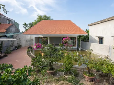 Ngắm ngôi nhà cấp 4 mái đỏ được tạp chí nước ngoài hết lời khen ngợi