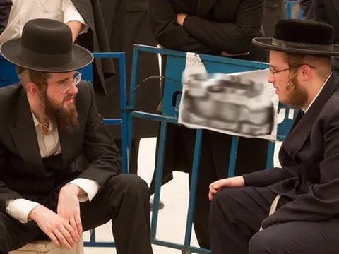 Mẹo làm giàu kỳ lạ của thương nhân Do Thái: Trả lương công nhân cao hơn 20% so với thị trường, trong 3 năm mở liên tiếp 4 nhà máy