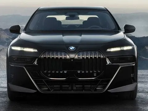Cứ ngỡ xe càng đắt càng ít lỗi nhưng đến BMW 7-Series mới cũng không bung túi khí vì lý do không ngờ