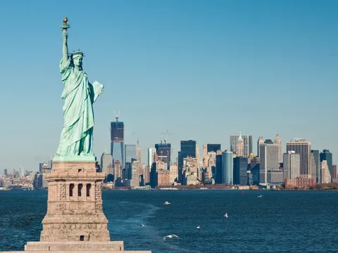 Chuyên trang du lịch tiết lộ những điểm đến du lịch đắt tiền nhất thế giới: Nam Cực chưa phải số 1!