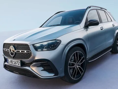 Nếu đang phân vân giữa BMW X5 và Mercedes-Benz GLE 2023 thì đây là những thông tin so sánh chi tiết giúp gỡ rối cho bạn