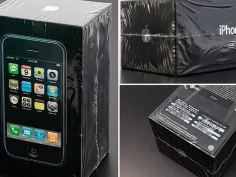 Bán đấu giá chiếc iPhone đời đầu, giá gấp 100 lần giá trị ban đầu