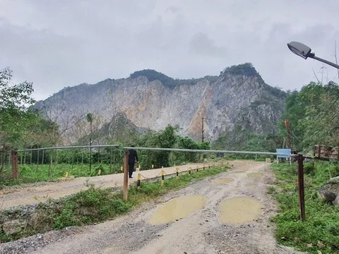 Một người tử vong thương tâm khi khai thác đá