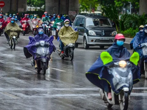 Không khí lạnh tràn về, vùng núi cao Bắc Bộ rét dưới 5 độ C