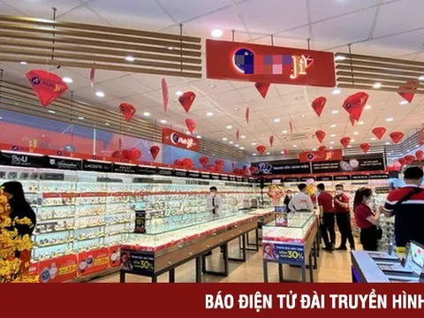 Ngành bán lẻ tìm cách ứng phó trước “làn sóng” cắt giảm chi phí