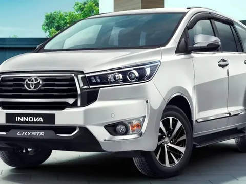 Toyota Innova vừa cho chúng ta thêm một lý do về độ cuồng: Xe đời cũ mà vẫn được nâng cấp dù đời mới đã bán