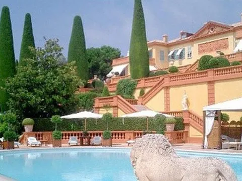 Siêu biệt thự xa hoa đắt giá nhất lịch sử