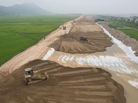 Nhiều dự án thành phần cao tốc Bắc - Nam giải ngân vốn thấp hơn kỳ vọng