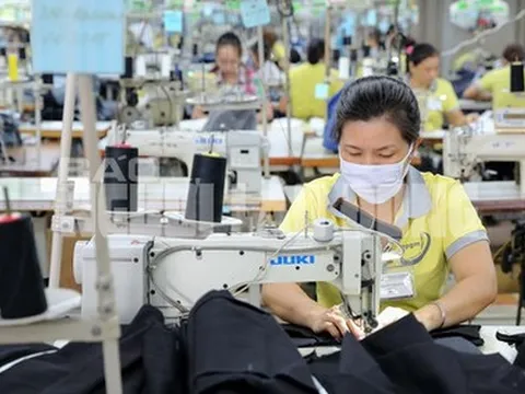 Giảm năm đóng BHXH thì phải giảm tuổi hưu