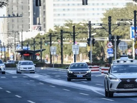 Trung Quốc nắm lợi thế sản xuất xe tự lái