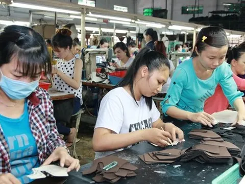 Giảm năm đóng BHXH để hưởng lương hưu: Cái cần giảm thì không giảm