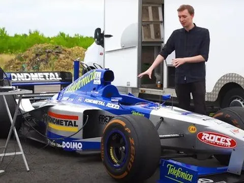 Nổ máy xe đua F1 tốn vài trăm triệu, phải dùng máy tính đời cổ chạy phần mềm nếu không muốn hỏng chiếc xe trăm tỷ này