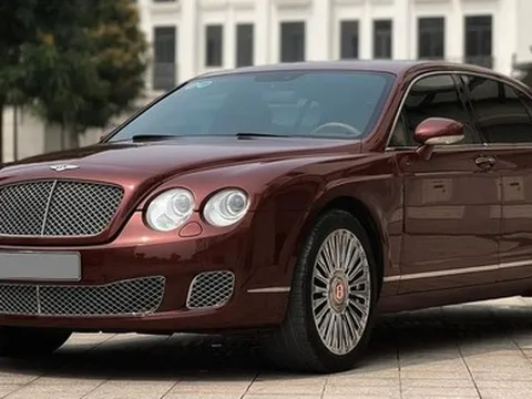 Chiếc Bentley Flying Spur biểu tượng quyền lực của đại gia Việt một thời này bán lại chỉ hơn 1,2 tỷ