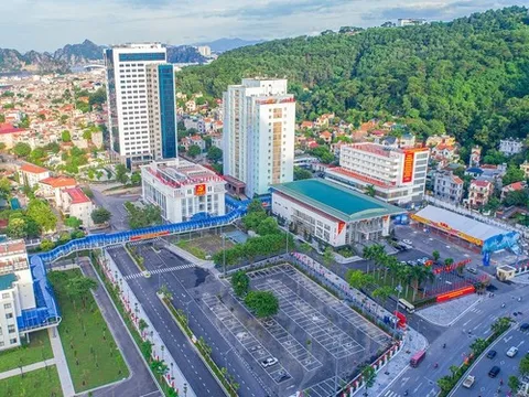 Tỉnh có nhiều thành phố trực thuộc nhất Việt Nam