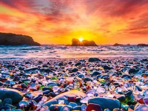 Nơi duy nhất trên thế giới bạn thoải mái dẫm đạp thuỷ tinh mà không sợ bị thương