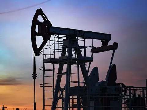 Ả rập Saudi tuyên bố không bán dầu cho các nước áp giá trần