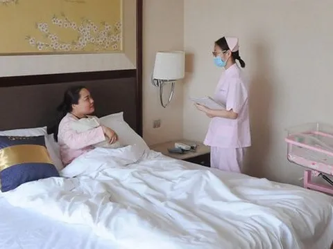 Mẹ bỉm sữa Trung Quốc vung tiền hưởng 'Khách sạn ở cữ' sang trọng: Giải tỏa mệt mỏi sau sinh bằng dịch vụ tốt nhất và... tránh xa gia đình vài tuần