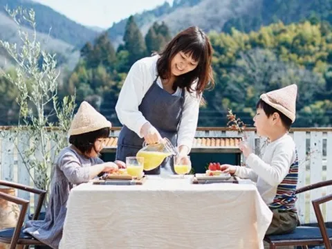 Cuộc sống điền viên đáng ngưỡng mộ của gia đình nhỏ Nhật Bản