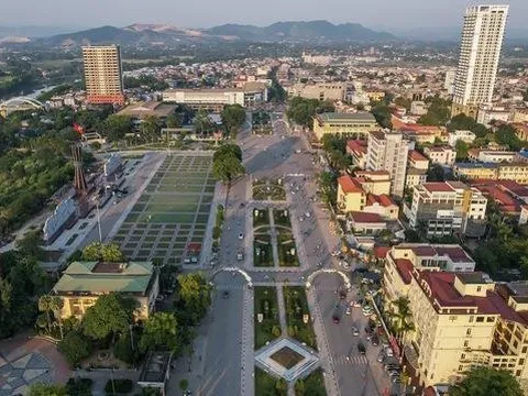 Tỉnh cứ 12 người dân thì có 1 ô tô, năm 2022 đăng ký mới hơn 10.000 chiếc