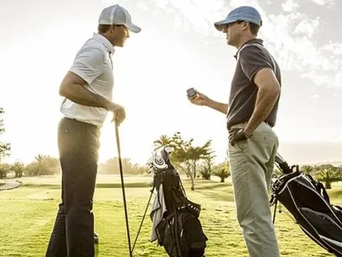 Khi golfer ra sân không chỉ để chơi bóng: Lợi dụng golf để "sống ảo", tạo mối quan hệ làm ăn, đặc biệt làm một việc "biến tướng" chỉ người trong giới mới biết