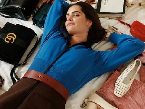 Hàng hiệu secondhand: Người giàu thích chơi 'đồ cũ', nhà sản xuất cũng bán lại sản phẩm