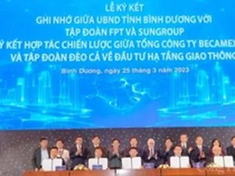 Bình Dương trao giấy phép đầu tư cho 6 doanh nghiệp, ký kết với 9 tỉnh thành phát triển KCN thông minh