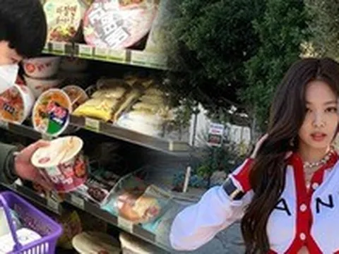 Lý do gì khiến người Hàn Quốc chi nhiều tiền nhất thế giới cho hàng xa xỉ?