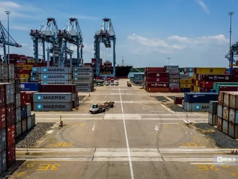 Xuất khẩu giảm mạnh nhưng xuất siêu đạt hơn 4 tỷ USD trong quý I/2023