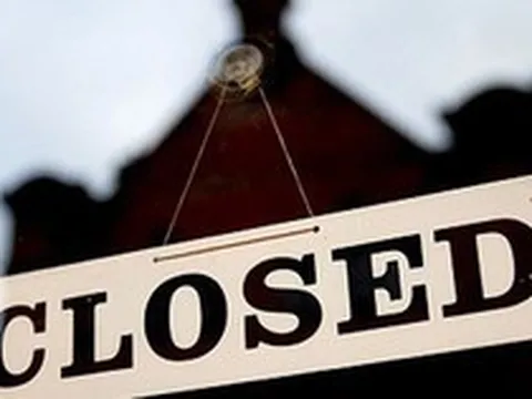 Điều gì đang xảy ra khi doanh nghiệp Việt ồ ạt đóng cửa, rao bán dự án tỷ USD?