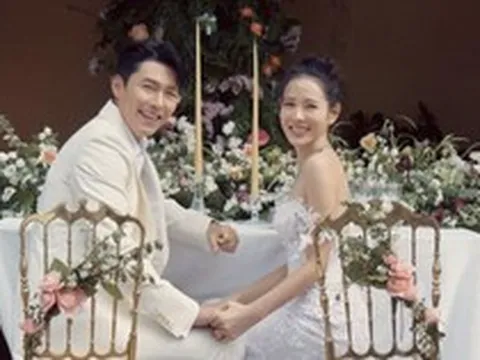 Hyun Bin - Son Ye Jin khoe hình kỷ niệm 1 năm ngày cưới, nhan sắc "mẹ 1 con" của nữ diễn viên gây sốt