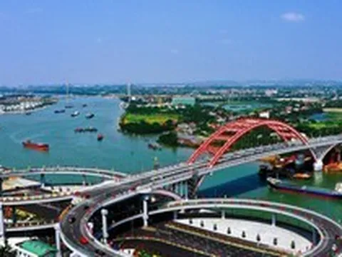 Phát triển khu thương mại tự do trong khu kinh tế Đình Vũ - Cát Hải