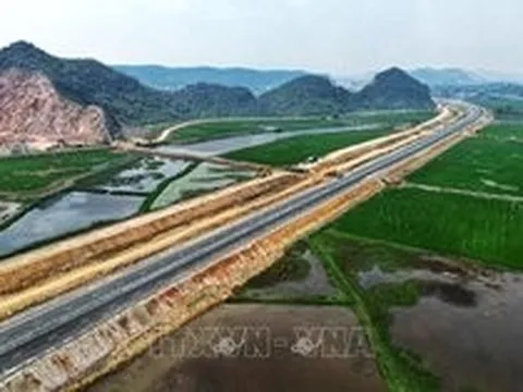 Khởi công, khánh thành nhiều dự án giao thông trong tháng 4