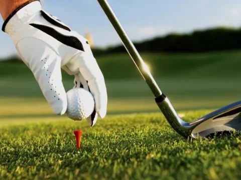 Ông chủ sân golf Paradise chi hơn nghìn tỷ mua trái phiếu trước hạn