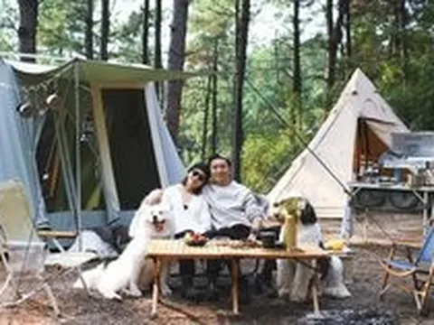 35 tuổi có 1 nhà vườn, 1 biệt thự, cặp vợ chồng vẫn quyết lên núi sống tạm bợ