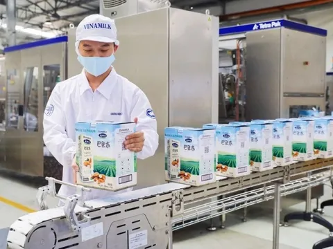 Vinamilk đặt mục tiêu mỗi tháng thu hơn 200 triệu USD