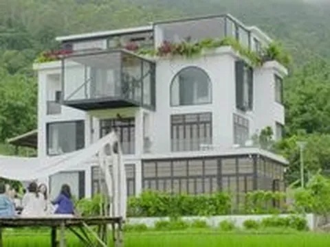 7 cô bạn thân góp vài chục tỷ về quê xây biệt thự rộng 700m2, cùng nghỉ hưu và mặc kệ sự đời