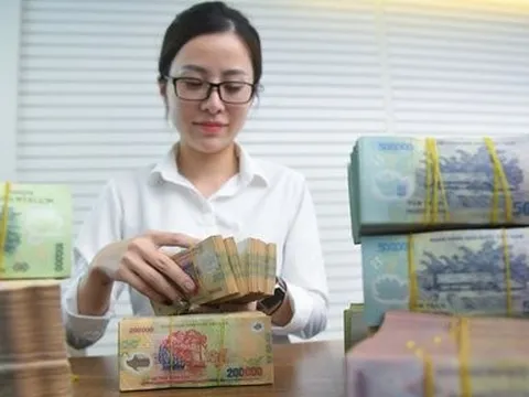 Thu nhập của người lao động tại “đầu tàu” kinh tế Tp.HCM sụt giảm