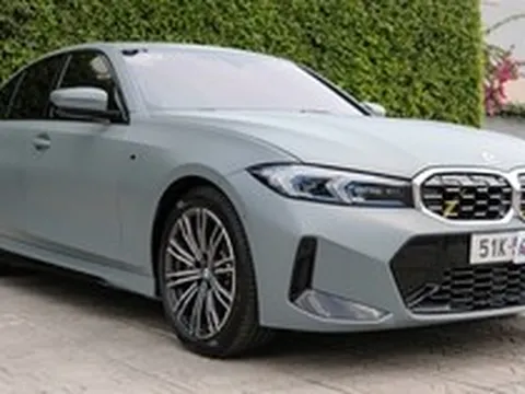Thợ Việt lột xác BMW 330i cũ thành bản mới trong 2 ngày: Toàn hàng chính hãng, hết 140 triệu đồng