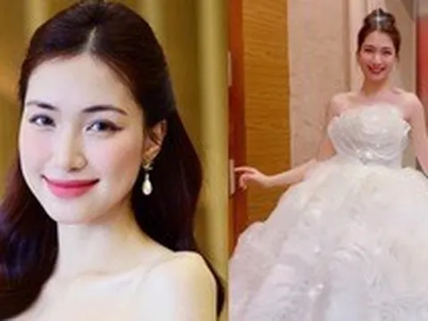 Hòa Minzy diện váy lộng lẫy như cô dâu, ẩn ý nói tới ngày trọng đại