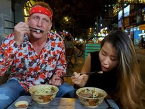 Khách Tây mê mẩn 4 món làm từ sợi độc lạ nhất Việt Nam: Kiểu gì cũng có 1 món người Việt không biết!