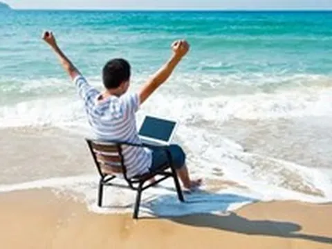 Đi làm 10 năm đã kiếm đủ tiền nghỉ hưu sớm, triệu phú tiết lộ: Làm 6 điều "khác người" đã giúp tôi đạt được điều đó