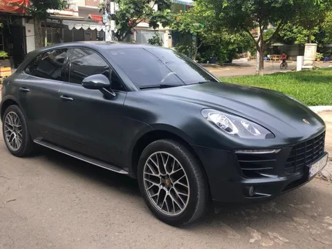 Porsche nói gì về vụ việc xe Macan đến thay cản trước nhưng hỏng hộp số?