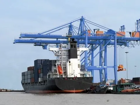 Được bồi thường 5,5 triệu USD, Cảng Đình Vũ báo lãi tăng vọt 94%