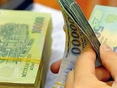 Thủ tướng yêu cầu sớm hoàn thiện phương án giảm 2% thuế VAT