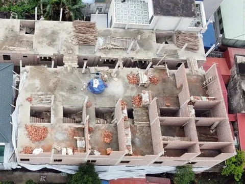 Vụ gia đình chủ tịch phường xây 9 căn nhà không phép: Phá dỡ hoặc cưỡng chế phá dỡ