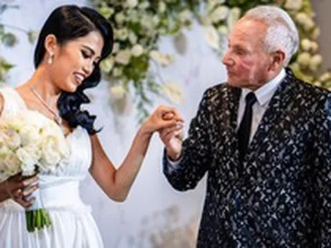 Cô gái Việt 26 tuổi tiết lộ chuyện tái hợp với tỷ phú Mỹ 72 tuổi, nói thẳng quan điểm về vấn đề kết hôn