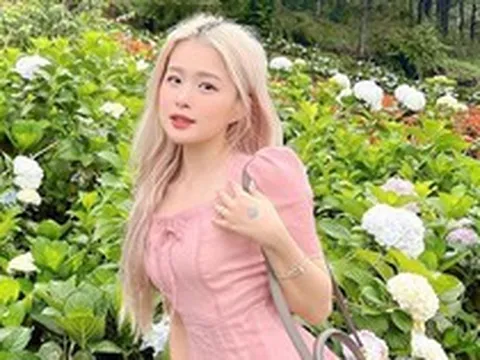 Bên trong phòng trọ thuê 80 triệu/ tháng của rich kid Chao: Không gian phủ màu hồng, đỉnh nhất là cửa sổ có view ngắm trọn New York